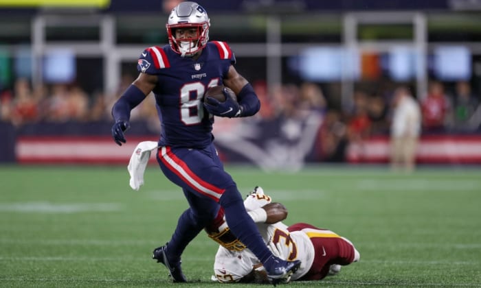 Patriots TE Jonnu Smith